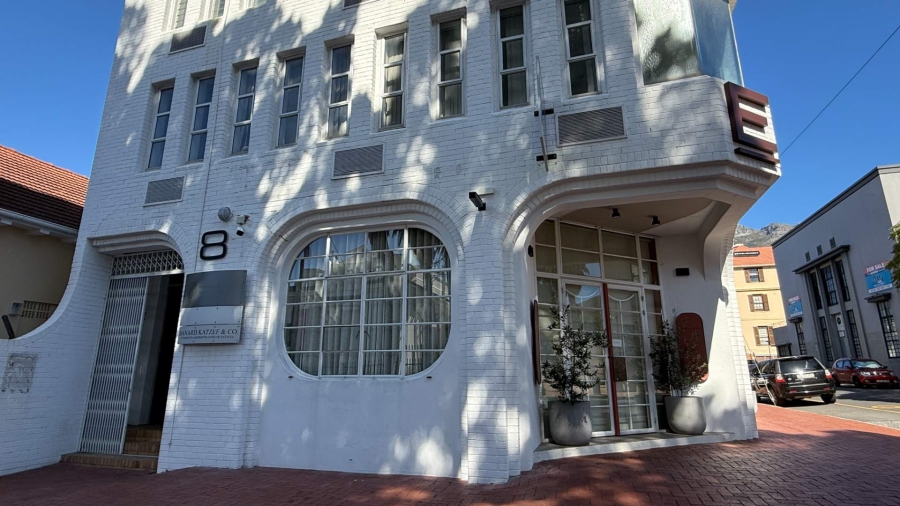 To Let commercial Property for Rent in Gardens Western Cape